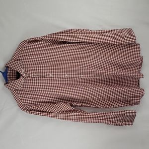 Hugo Boss sharp fit dress shirt. 17 34/35.